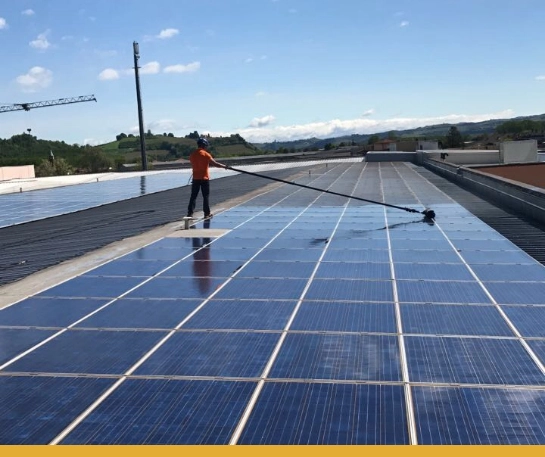 Pulizia e lavaggio impianto fotovoltaico
